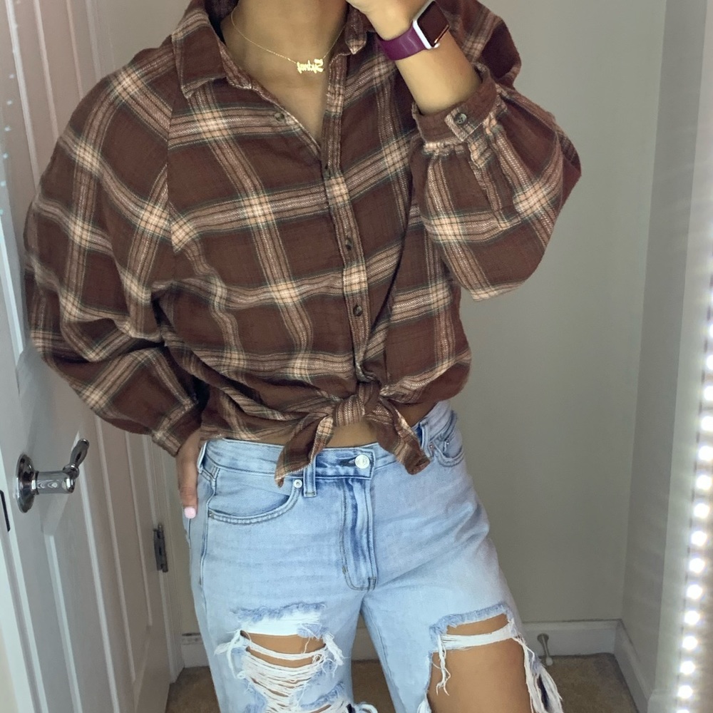 SOLD AE Plaid Button Up Shirt - Picture 2 of 7